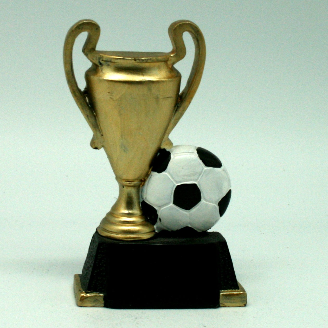 Trofeo en Resina Copa de Fútbol