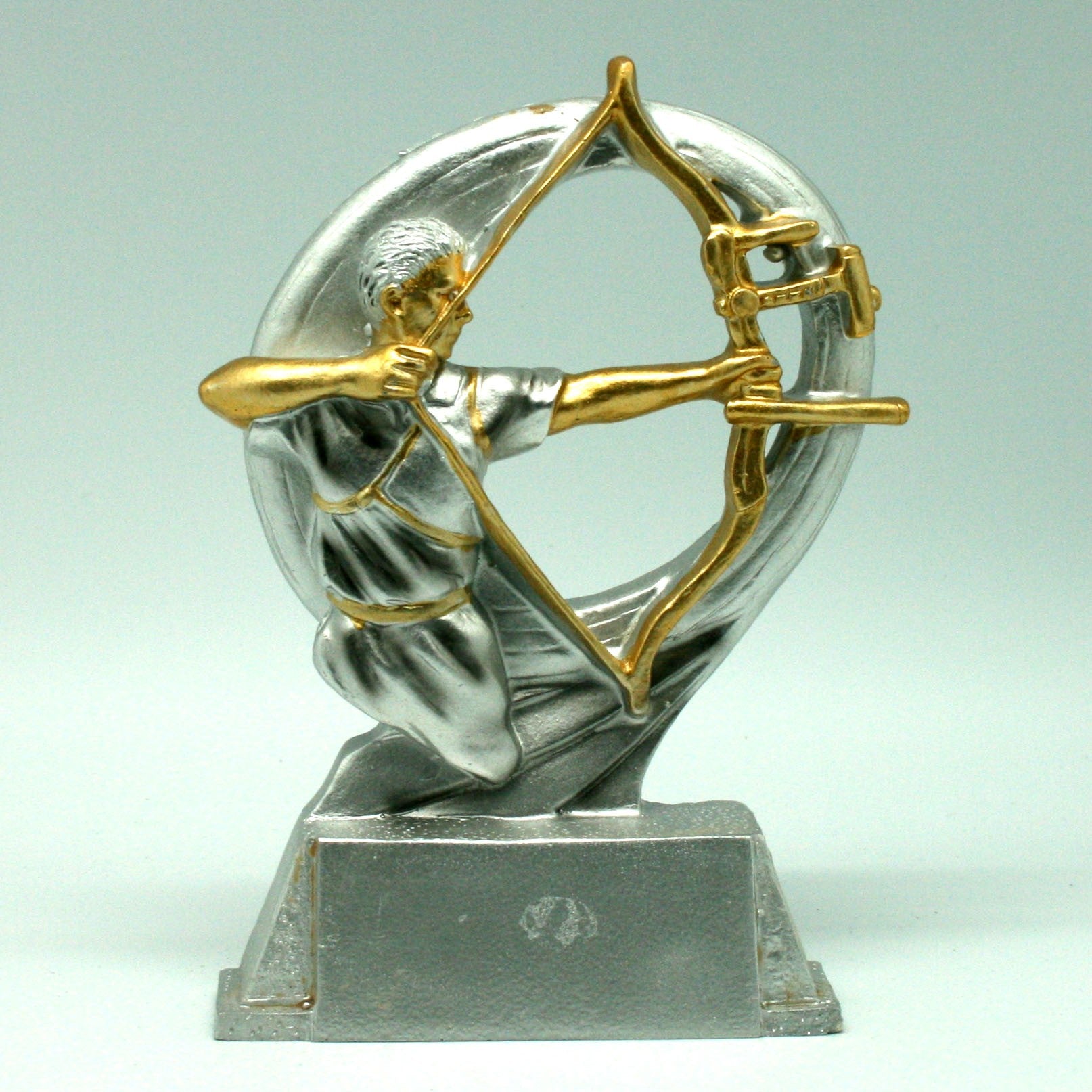 Trofeo en Resina Tiro con Arco